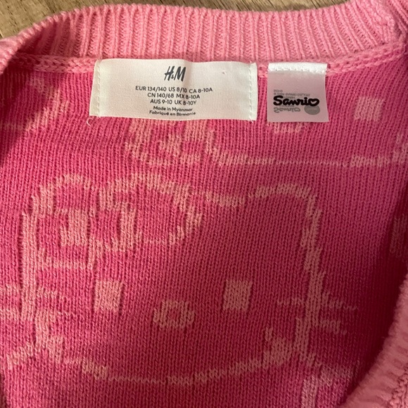 Hello Kitty Pink Cardigan - Picture 2 of 4